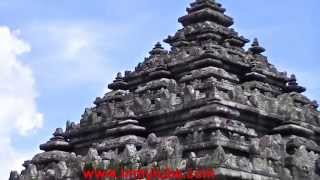 preview picture of video 'Candi Ijo ( green temple ) view no 2'