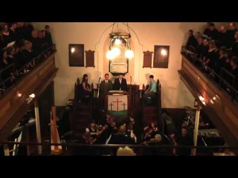 Gorffennwyd. Côr Godre'r Garth. 2010.