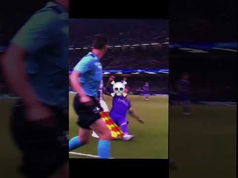 Typical Sergio Ramos ✨😈.#footballshorts #football #sergioramos #ronaldo #edit #realmadrid #messi