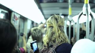 Video thumbnail of "Stromae live dans le métro de Montréal - Formidable"
