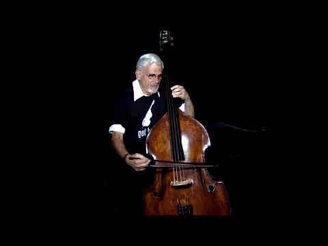 Gary Karr - Bach BWV 1007 Allemande Double Bass (Excerpt)