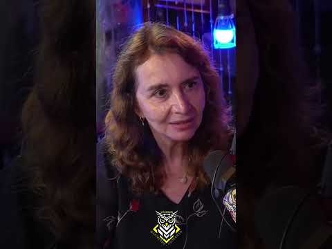 O Mal se Destrói por si | Lúcia Helena Galvão #shorts #filosofia