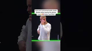 Download lagu Fans Are Concerned After Seeing Justin Bieber's Phone Case mp3