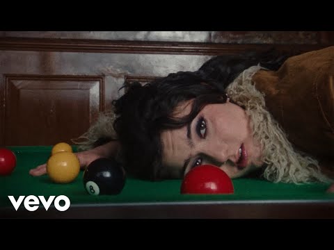 Eaves Wilder - Hurricane Girl (Official Video)
