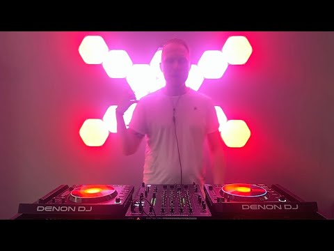 Kris O'Neil - Somewhat Classy, Somewhat Trashy #274 (Melodic House/Chill House/Progressive House)