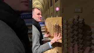 C&#39;est le + jeune à jouer de l&#39;orgue à Notre-Dame de Paris