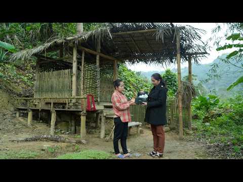 A poor single mother returned a wallet containing a large sum of money to a wealthy woman