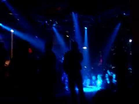 Tugba Ekinci - Boynuz