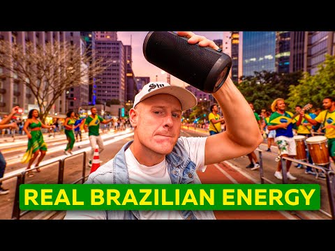 INSANE Street Party in São Paulo, BRAZIL