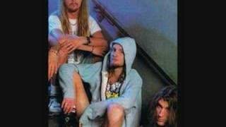 Alice in Chains - Suffragette City (1989 Demo)