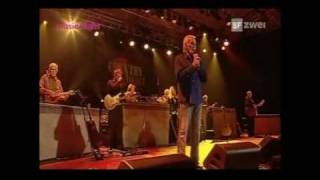 Kenny Rogers - Coward Of The County LIVE