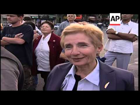 Reaction to release and return of Florence Aubenas