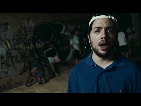 Salió una Flor del Fango