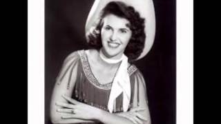 Wanda Jackson  -  Just A Queen For A Day (1957).