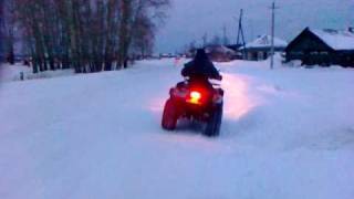 preview picture of video 'Квадроцикл дрифтинг на снегу.mp4'
