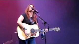 Terri Clark - Emotional Girl, If I Were You &amp; A Little Gasoline in Vancouver