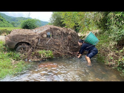 Restoring an Abandoned Kia Pride After a Major Flood | Reviving a Classic Kia Pride Engine