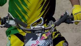 Red Bull X Fighters 2012 - Jeremy Rouanet- The Roulette