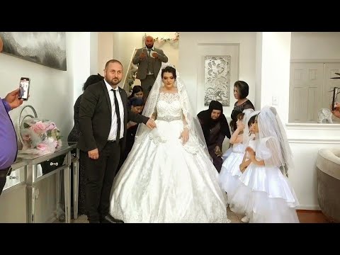Жених ЗАБРАЕТ невесту из родительского дома на турецкой свадьбе! Смотреть до конца!