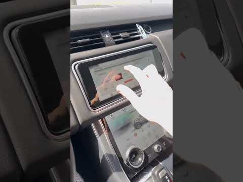 Did you know this Range Rover Screen Feature?🤔 #cars #trending #landrover #rangerover #luxurycar