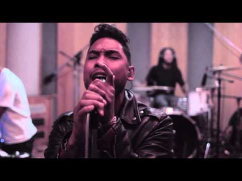 Miguel - The Thrill [Live Perfomance HD]