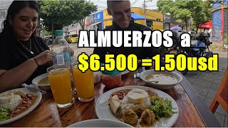 THE CHEAPEST IN MEDELLIN??🤯Corrientazos!!(The Bread and Water)