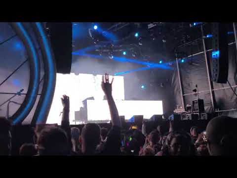 Air2Earth @ @electricforest ('Move for Me' - Kaskade) Porter Robinson