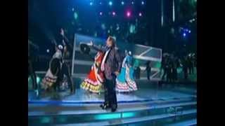 preview picture of video 'Juan Gabriel y su Gran Imitador Ronald Hidalgo - Para que me haces llorar'