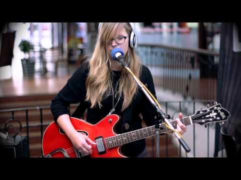 95bFM Breakfast Club: Luckless