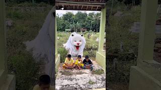 Download lagu Duduk dekat kuburan malah dimakan can macanan mp3