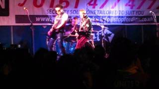 The Sugar Bullets - Anarchy In The UK (Roughley's Bike Show 2011)