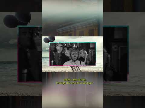 What is the theme of Fellini's films?