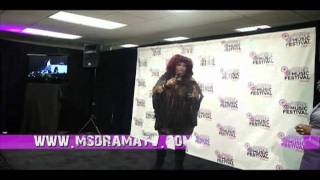 Chaka Khan talks Best & Worst covers & why she's tired of "off key" attempts of her music!