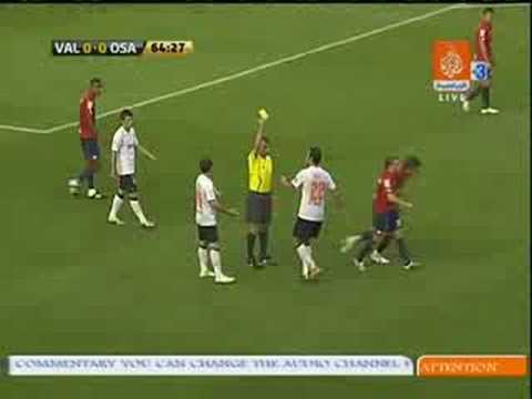 Masoud Shojaei - harekate namayeshi (Valencia vs Osasuna )