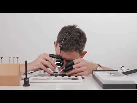 IWC Watchmakers service Gérald Genta’s Ingenieur SL “Jumbo” (Ref. IW1832)