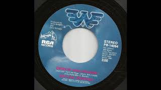 Waylon Jennings - Drinkin&#39; And Dreamin&#39;