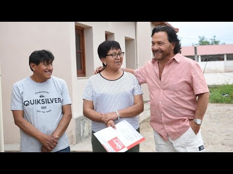 Sáenz entregó 20 casas en Animaná: Durante la gestión más de 4200 familias ya son propietarias