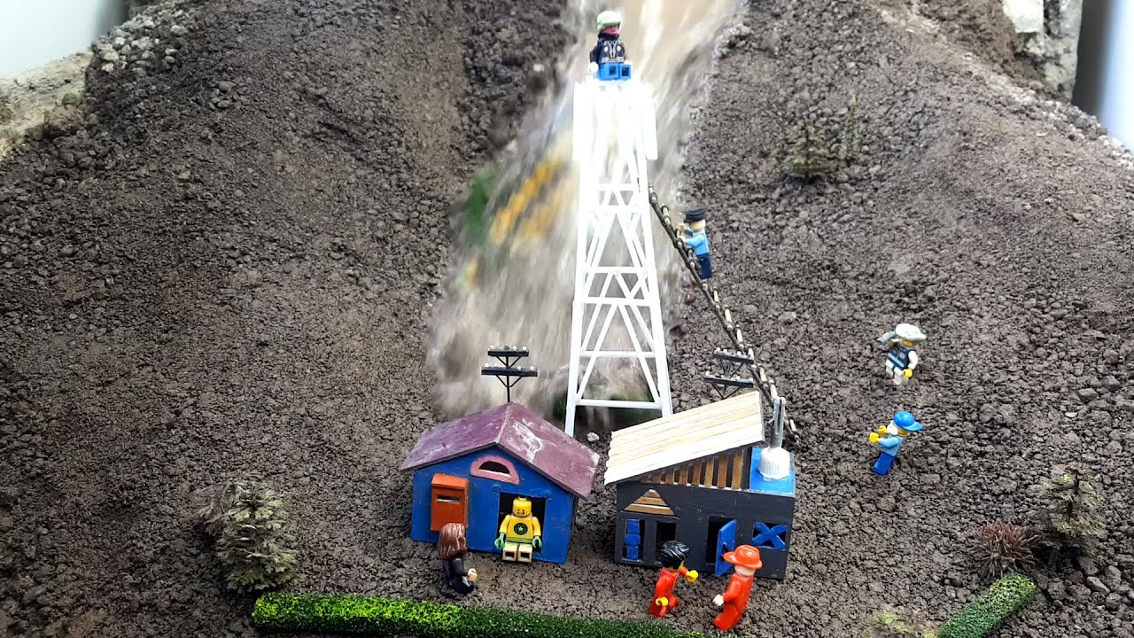 Diorama Dam Breach - HOUSE UNDER TOWER VS MASSIVE FLASH FLOOD