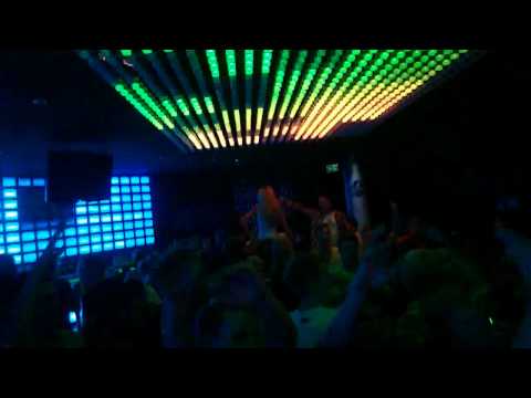 DINO&DJABO @ "EGO CLUB" 19/08/2011  playing Wonderwall vs. Levels