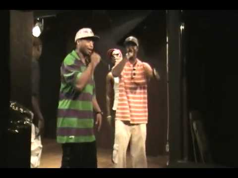 R.E.D.F.O.X. Da Arsonist within freestyle cipher in philly @ the arts garage!!