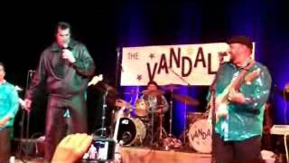 Salesian Elvis &amp; The Vandals Movie-3.wmv