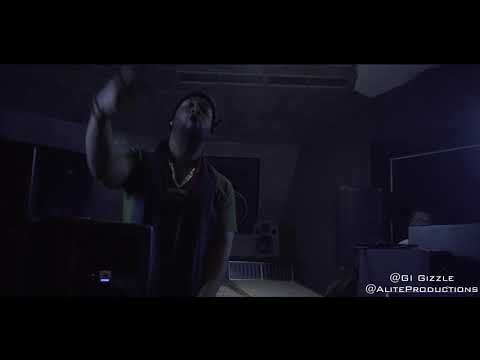 GI Gizzle In Houston, TX “Live Performance at TAKEOVER STUDIOS (Studio A)