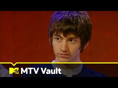 Arctic Monkeys On Their Second Album 'Favourite Worst Nightmare' | MTV Vault