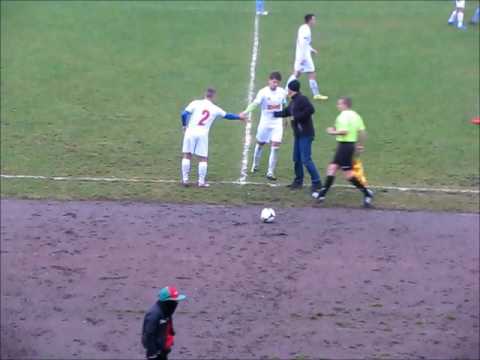 2016.10.08 CKS Czeladź - Błękitni Sarnów [skrót]