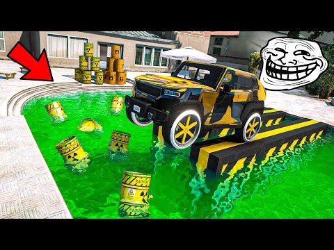 INCREDIBLE TROLL RACE! I FOUND ALL THE SOLUTIONS, BUT SOMETHING STRANGE IS HAPPENING... - GTA 5 O...