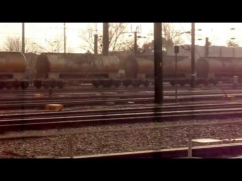 M 64132 {cimento - vazio} Leandro CimPor-Souselas a reboque da LE 4704 (Contumil - 14.12.2016)