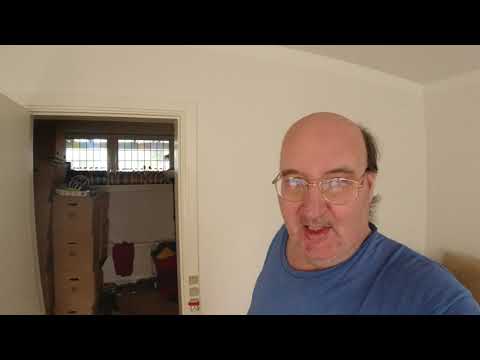 MongoTV_5793 - Tager JULEMEDISTER Ud Af Fryser Lillejuleaften