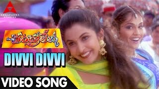 Divvi Divvi Video Song - Chandralekha Movie Video 