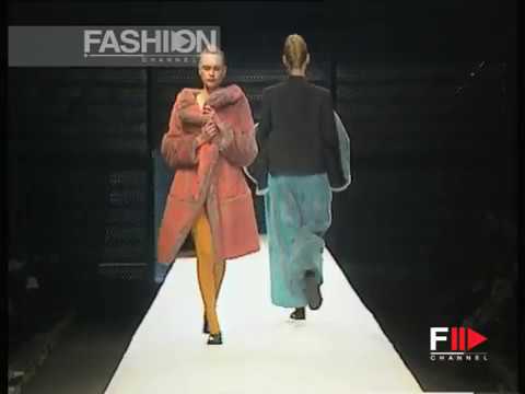 "Yohji Yamamoto" Autumn Winter 1996 1997 Paris 5 of 7 pret a porter woman by FashionChannel