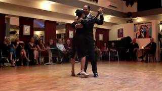 Jenny Gil y Frank Obregon, Milonga